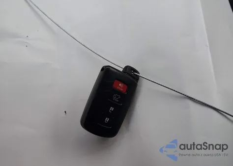 2019 Toyota Highlander Xle from USA, damaged, VIN 5TDJZRFH0KS965775